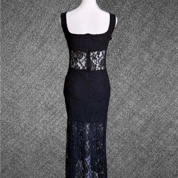 Black Lace Open Back Evening Dress - Picture 3 of 6